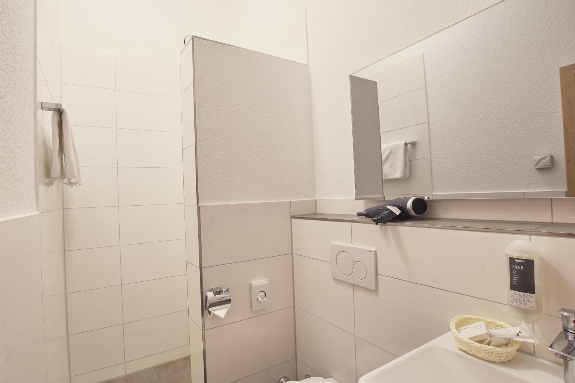 Landgasthaus Zollerstuben Bermatingen Екстер'єр фото